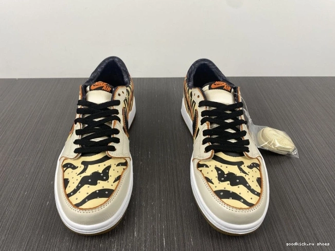 the 1 Air DH6932-100 Jordan Tiger of Low Year OG 0719